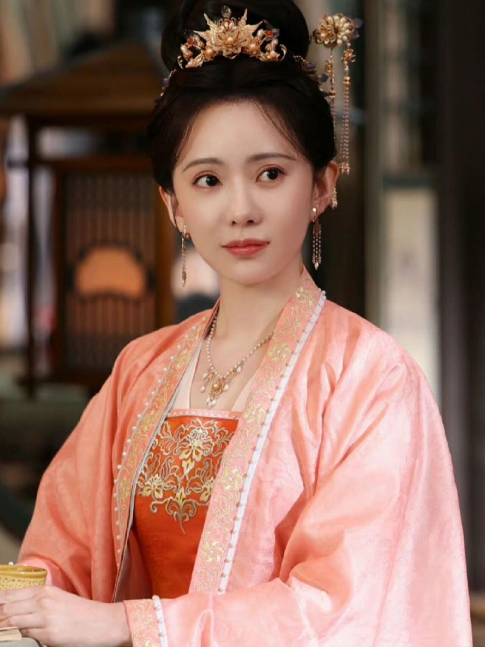 卿卿日常 海棠 / 刘萌萌