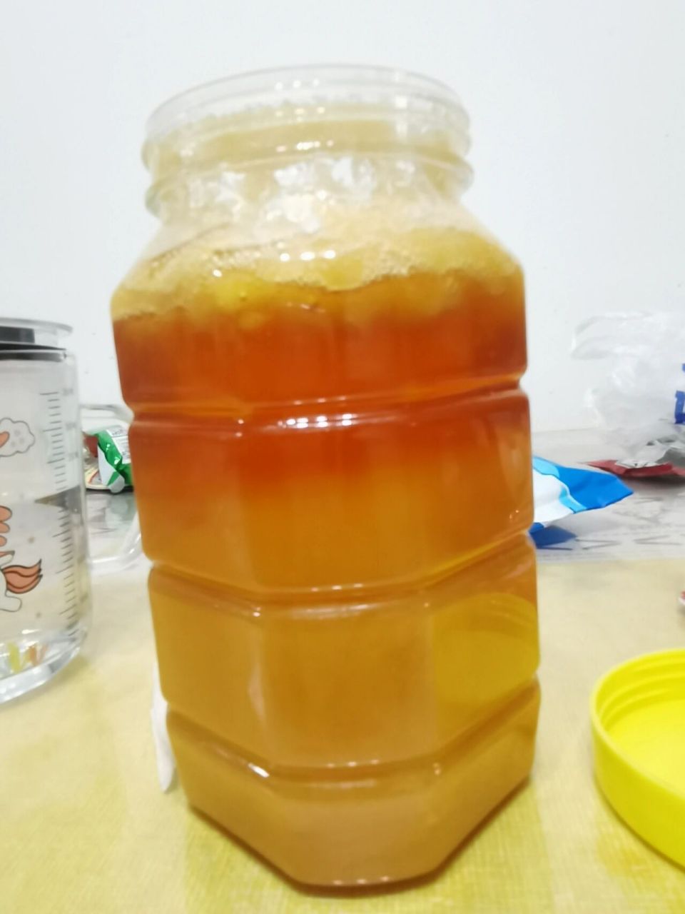 蜂蜜过了保质期还能用吗?(蜂蜜过了保质期还能用吗)