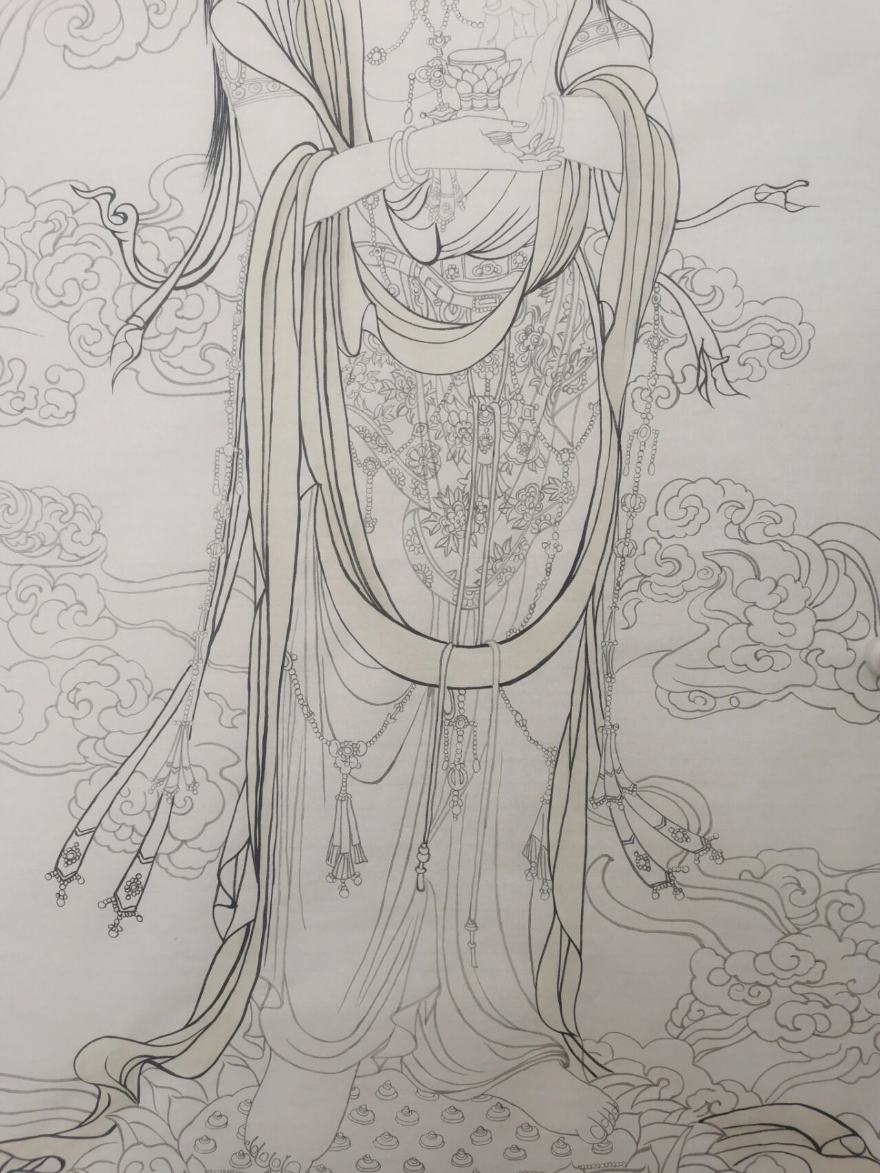 大势至菩萨素描图片