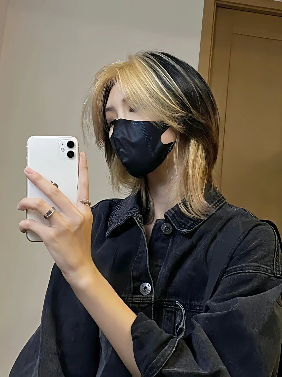 鲻鱼头狼尾 人生三万昼夜,一荤一素里,一碗一筷间,爱在静默流淌.