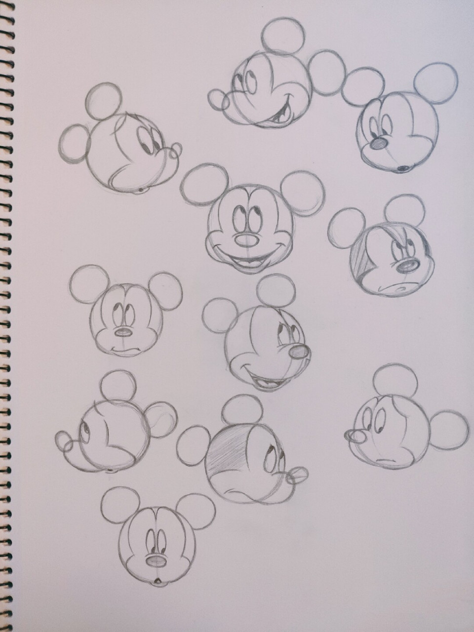 米老鼠绘画教程图片