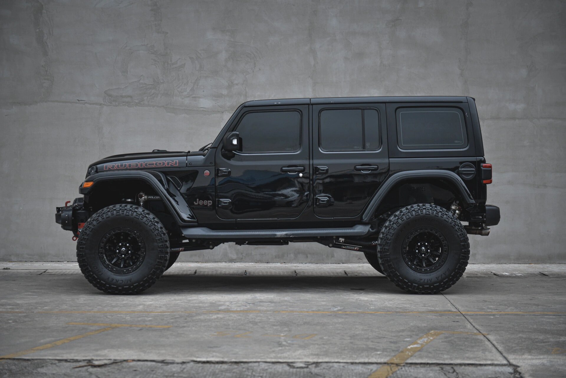 0t rubicon 四门版 21年3月份首次上牌的卢比肯 表显两万多公里!