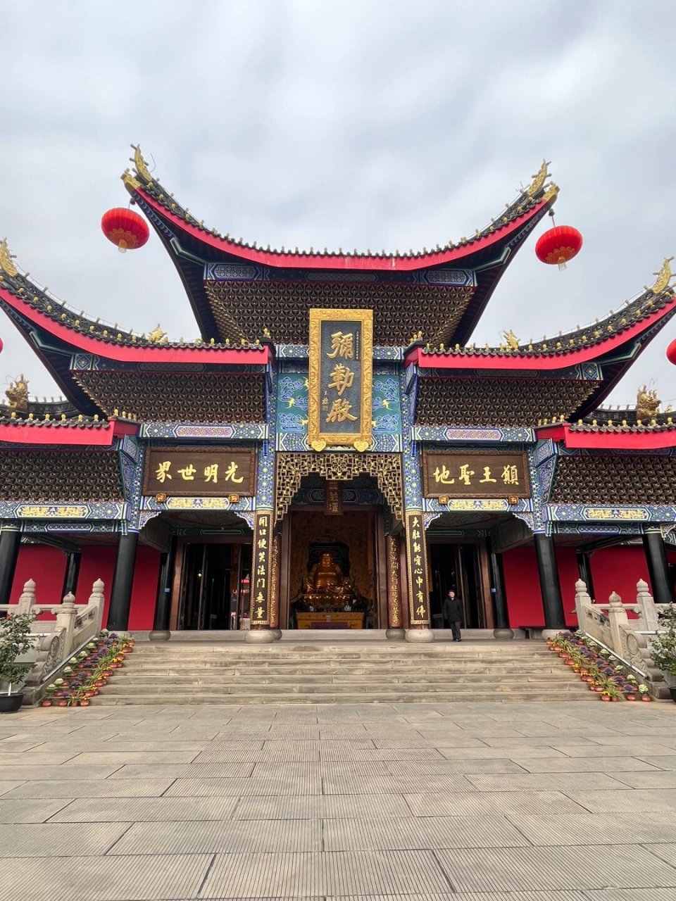 不搜不知道,一搜吓一跳,峨眉山大佛禅院居然是国家4a级旅游景区,而且