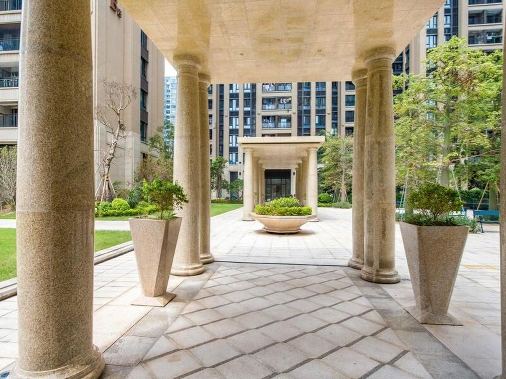 深圳湾汉森吉祥龙 吉祥龙花园,别称叫汉森吉祥龙,坐落于中.