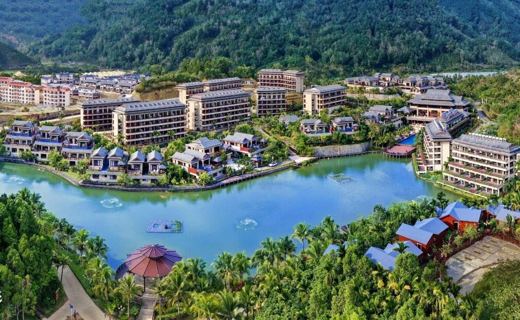 五指山水云居康养基地