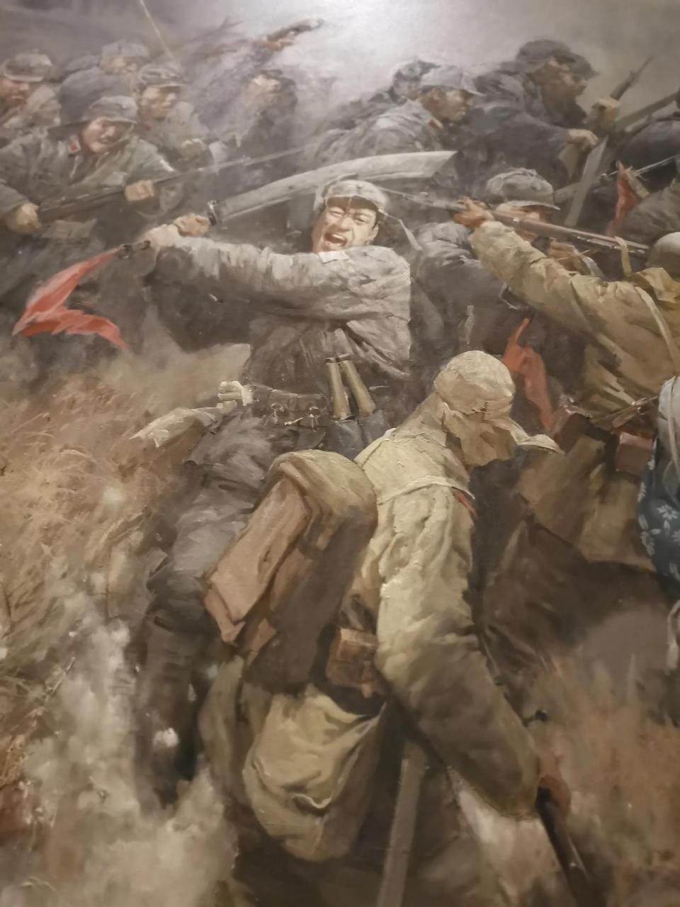 《大刀向鬼子们的头上砍去》是国家博物馆陈列的一幅油画.