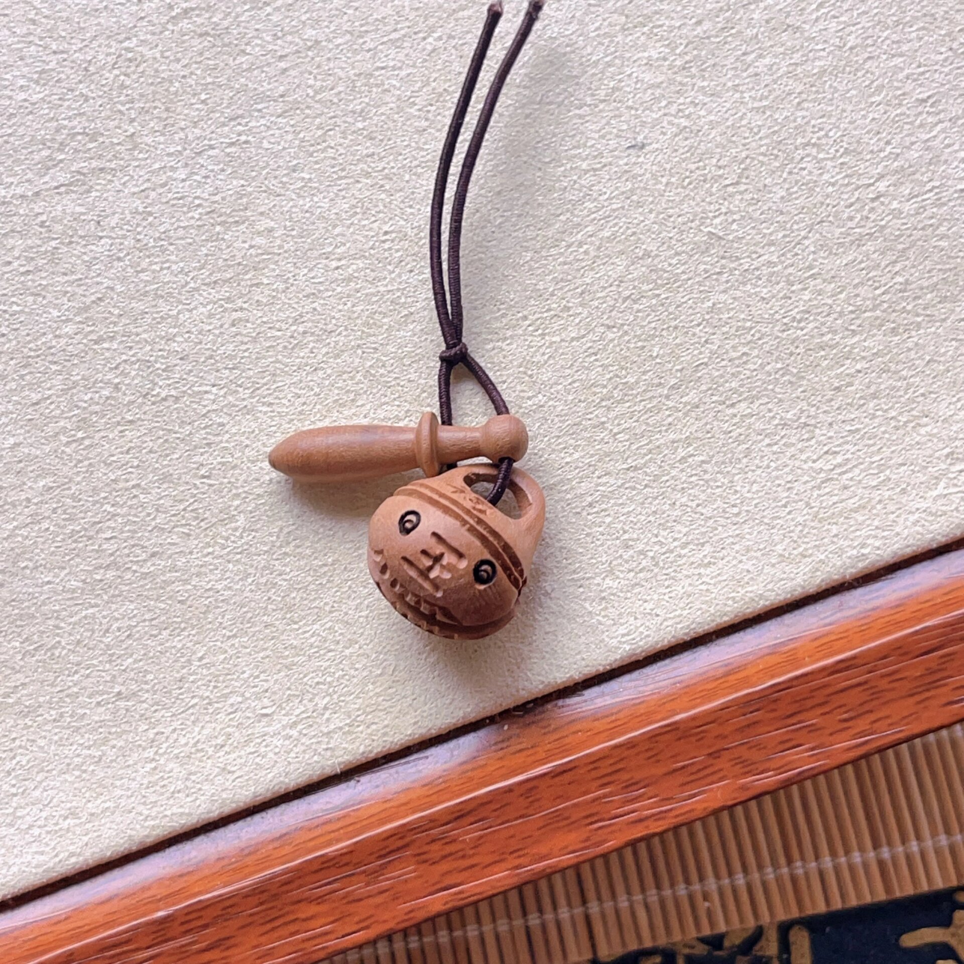 天然桃木雕刻,木鱼小挂件