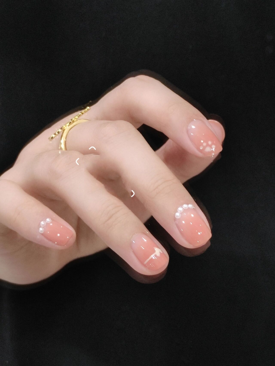 甜软喵咪96甜美裸橘色渐变爱心七夕美甲 今天的款式太软妹啦!