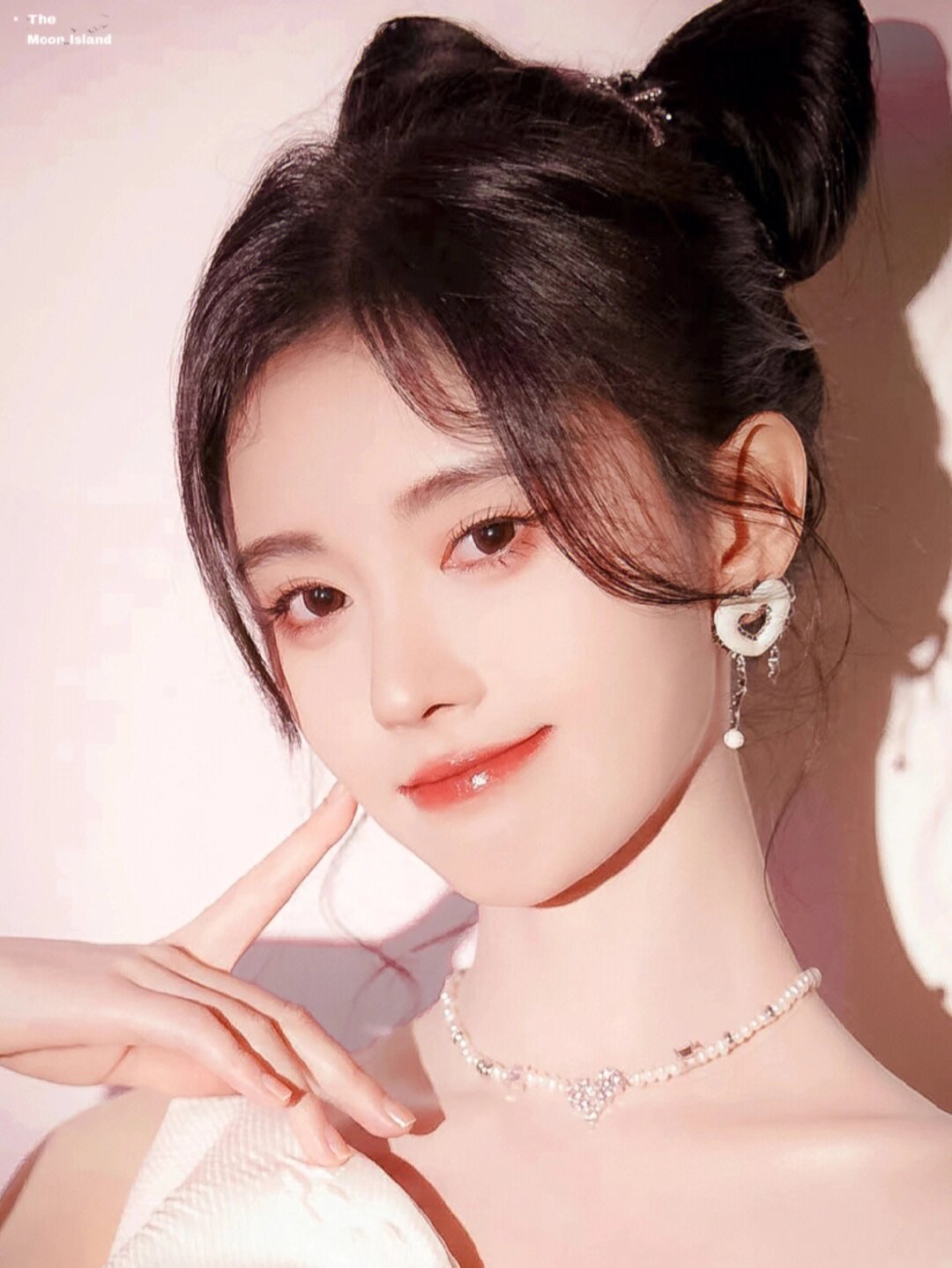鞠婧祎绝美头像,蜜橘们快冲!