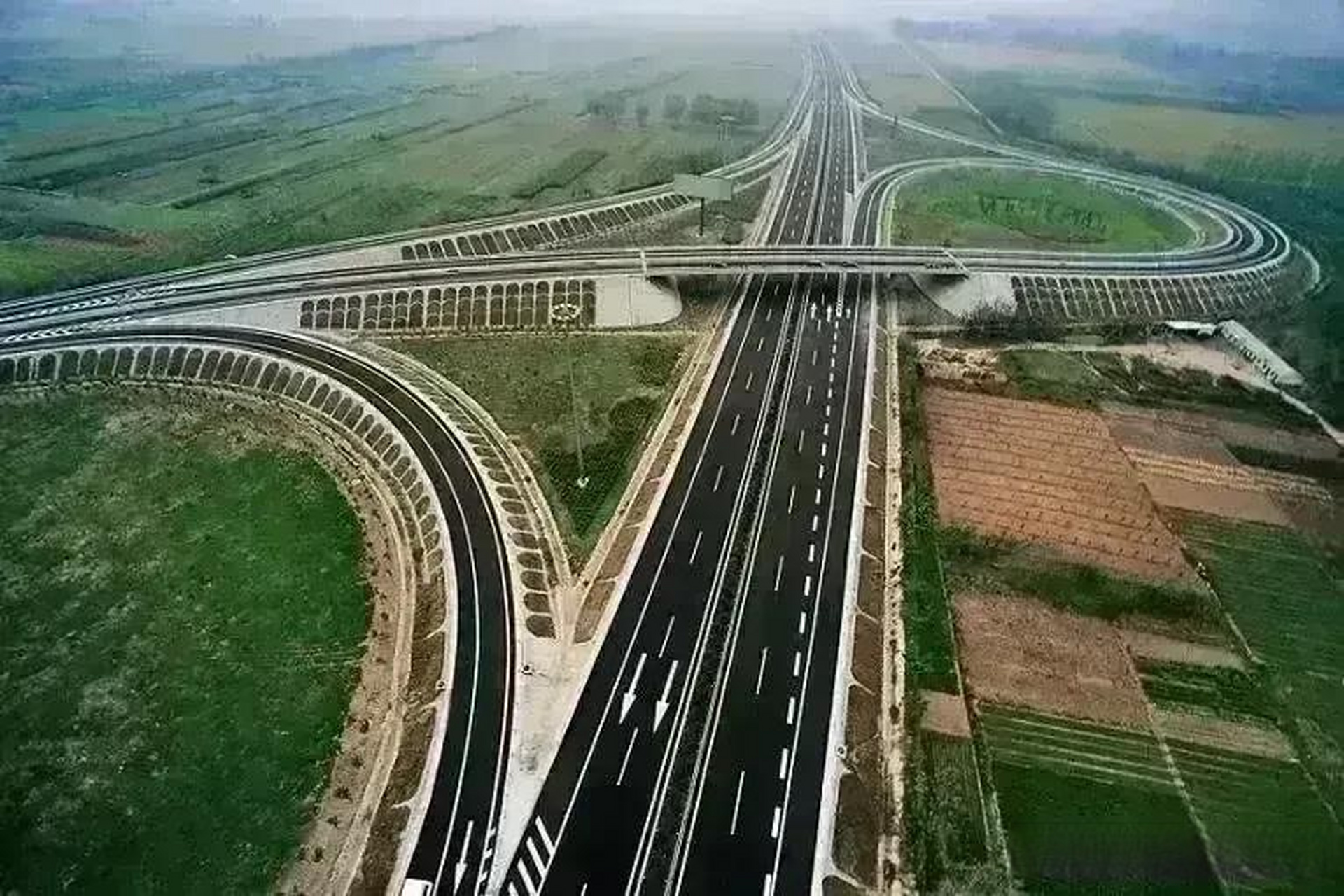 保沧高速保定市区段:有望作为城市快速路管理?