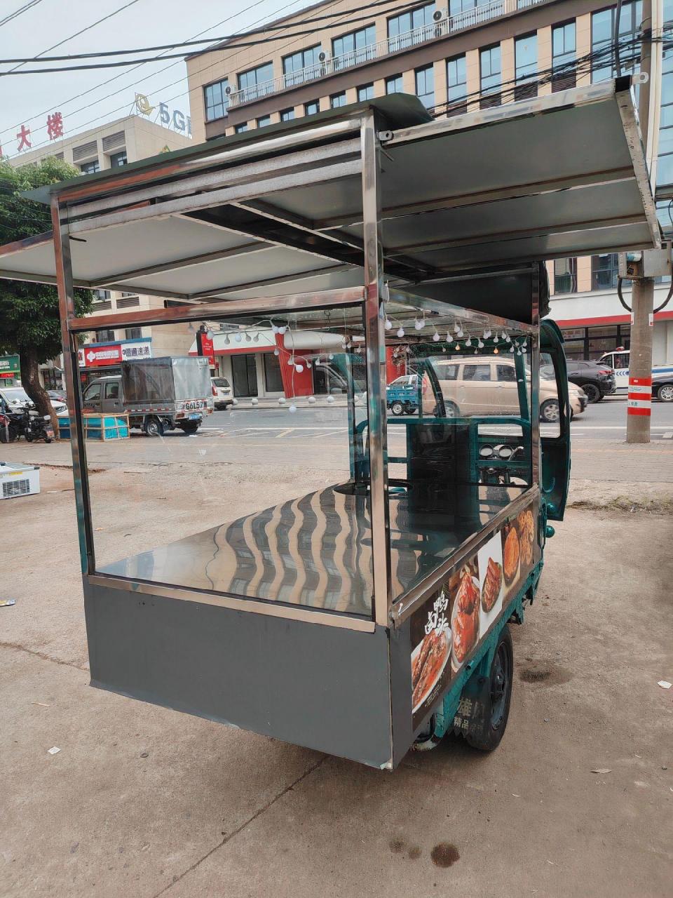 小吃车 三轮车 二手闲置转让 摆摊创业.小吃车转让: 车厢1.