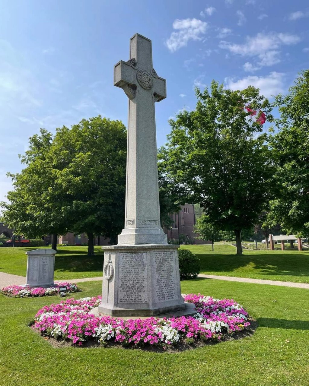 多伦多地区东面的顶级寄宿私立学校-三一学院 英文名称:02trinity