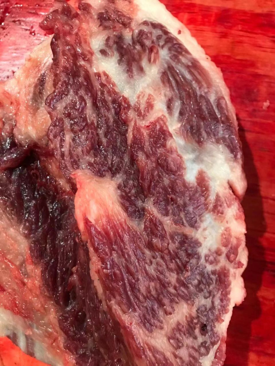 雪花牛肉,吊龙部位,靓!家养黄牛肉!