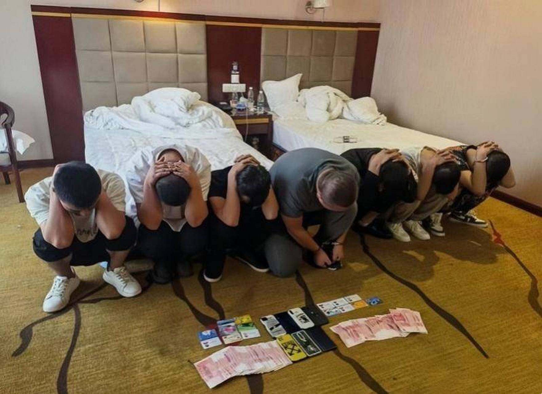 割腰子变成活体血库,甚至沦为生育机器,中国人的命在东南亚能有多不