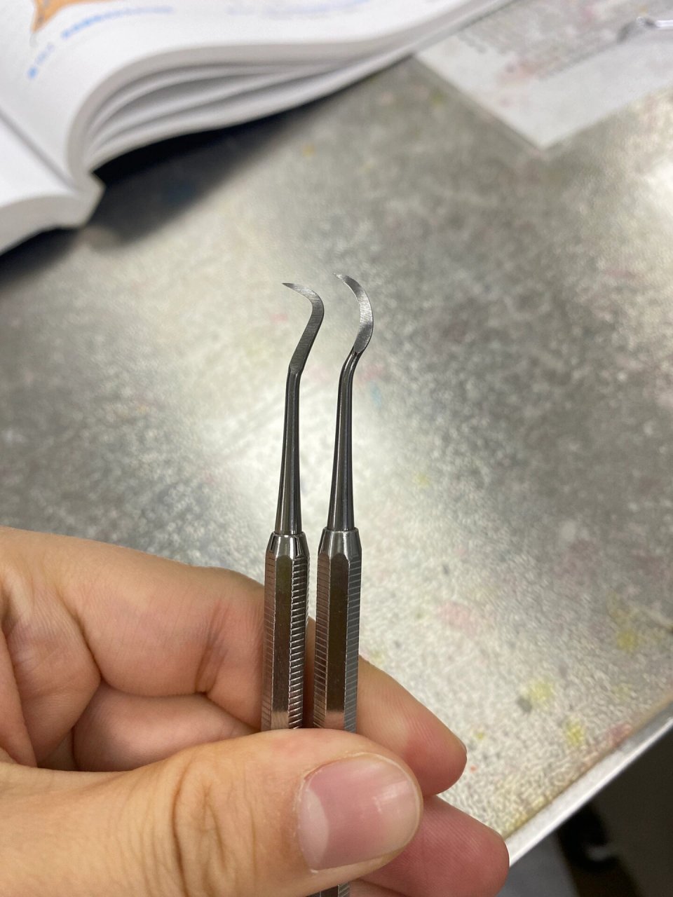 龈上洁治术器械的用途及作用支点 1.