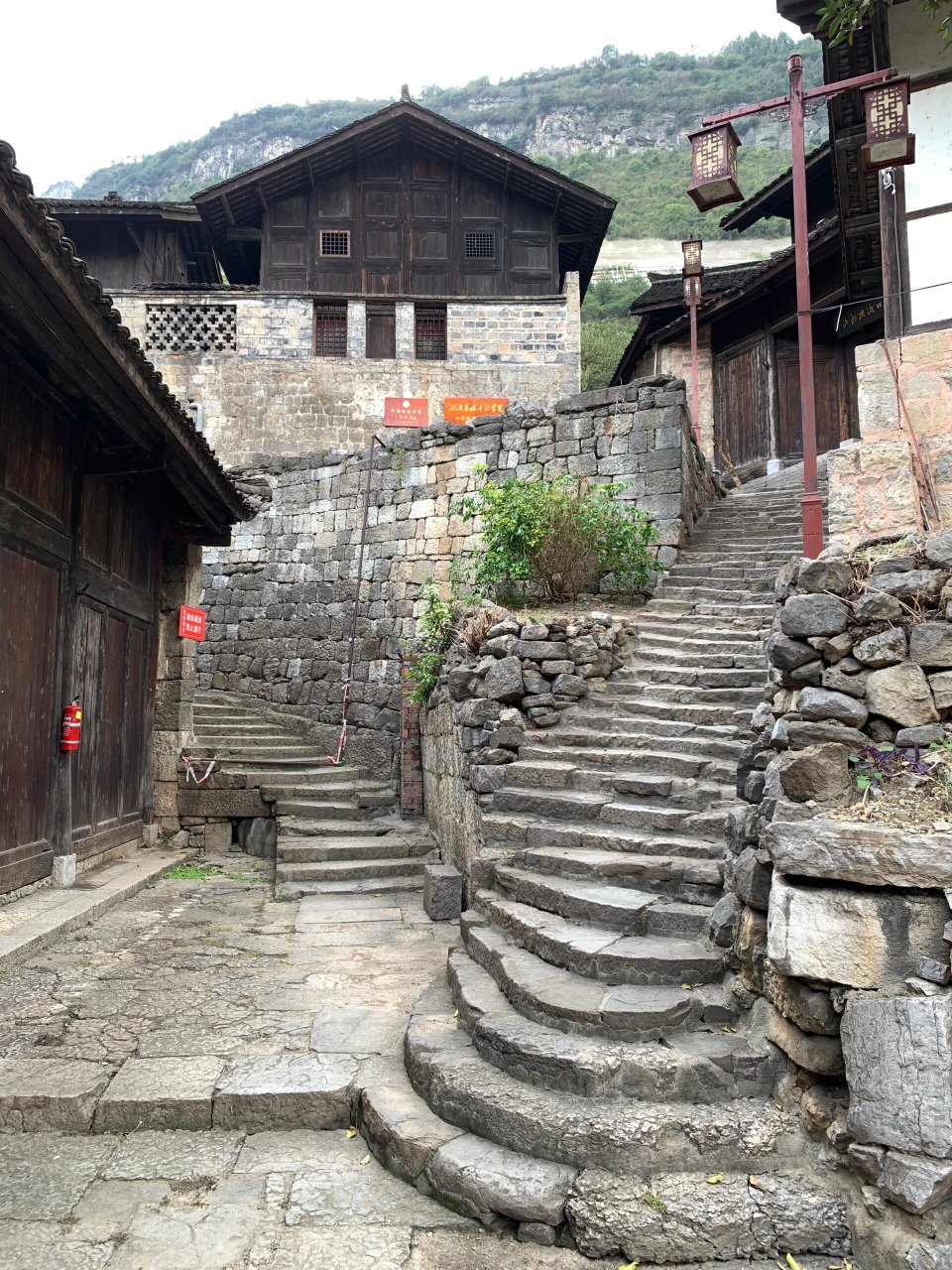 四川老街169:泸州-二郎镇 赤水河畔的川南古镇古蔺县二郎镇,因"郎酒"