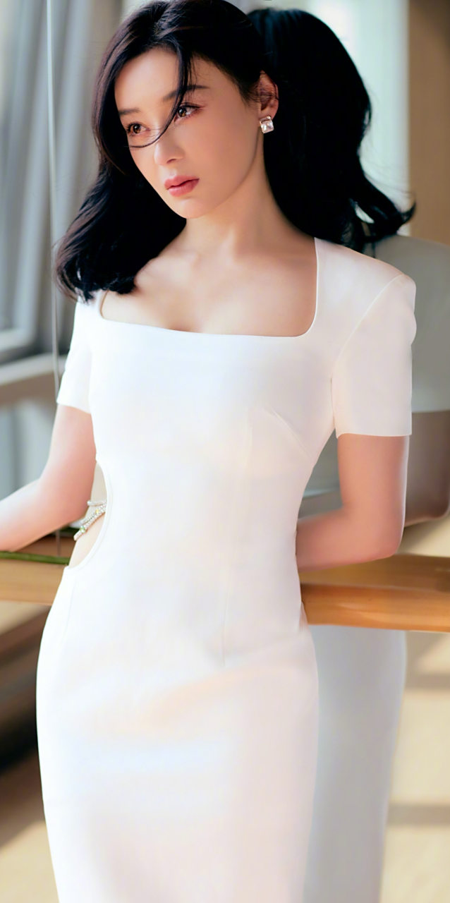 袁姗姗白色长裙优雅写真壁纸图集