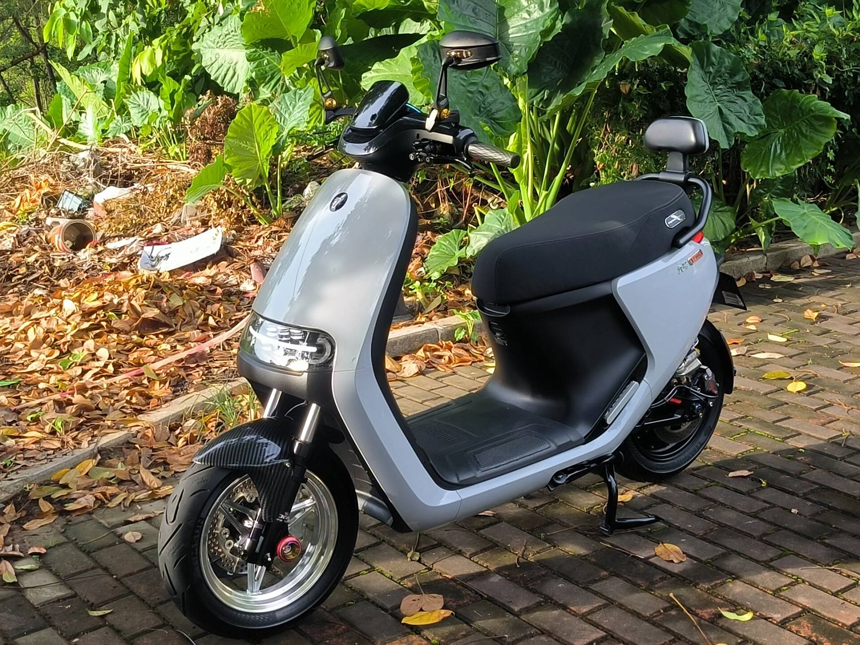 出台九号e200p-mk2/ 原厂:三大 (1大来聊) 整车线路干净整洁,骑行质态