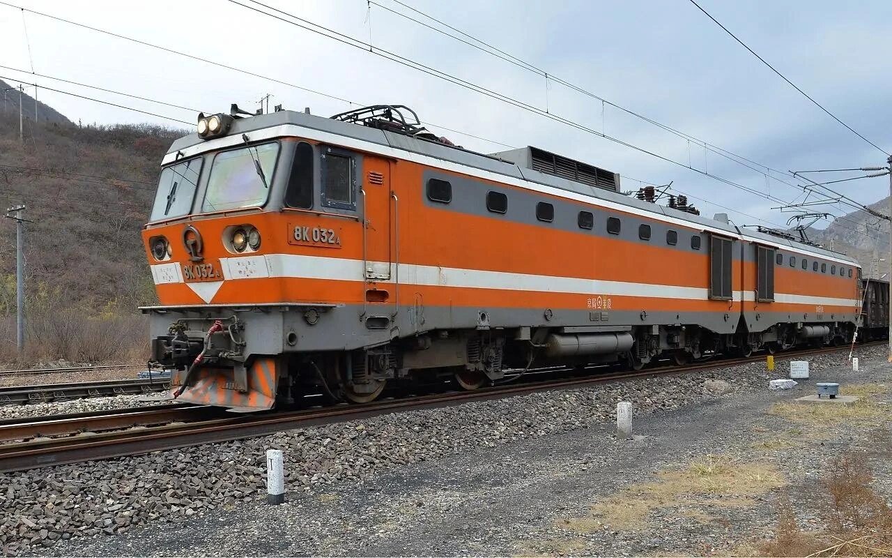 【科普】永远的橙色—8k型电力机车