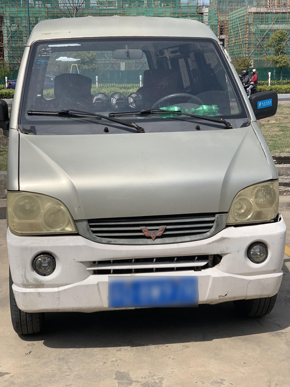 08年五菱之光,小神车开不坏造不烂,不要在乎外观,车况很板正,实表十万