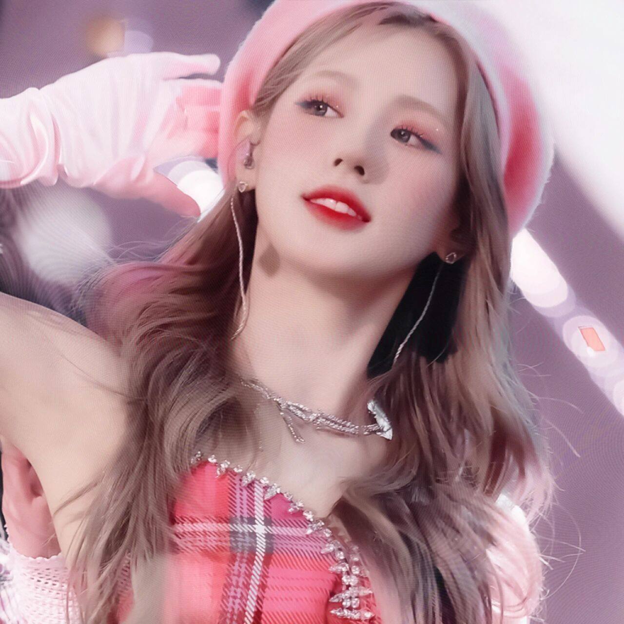 赵美延头像 "欲落的樱花等不到富士山的日落.