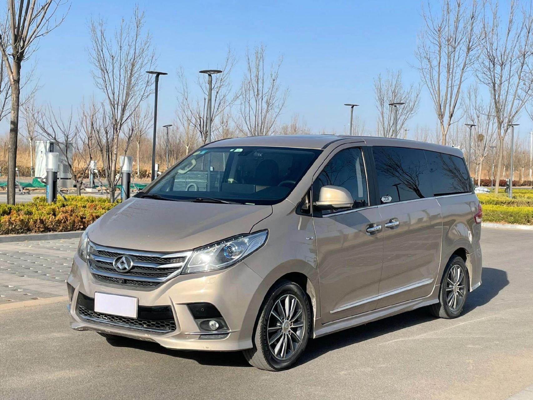 最新拿下16年上汽大通g10新款豪华旗舰最顶配 2.