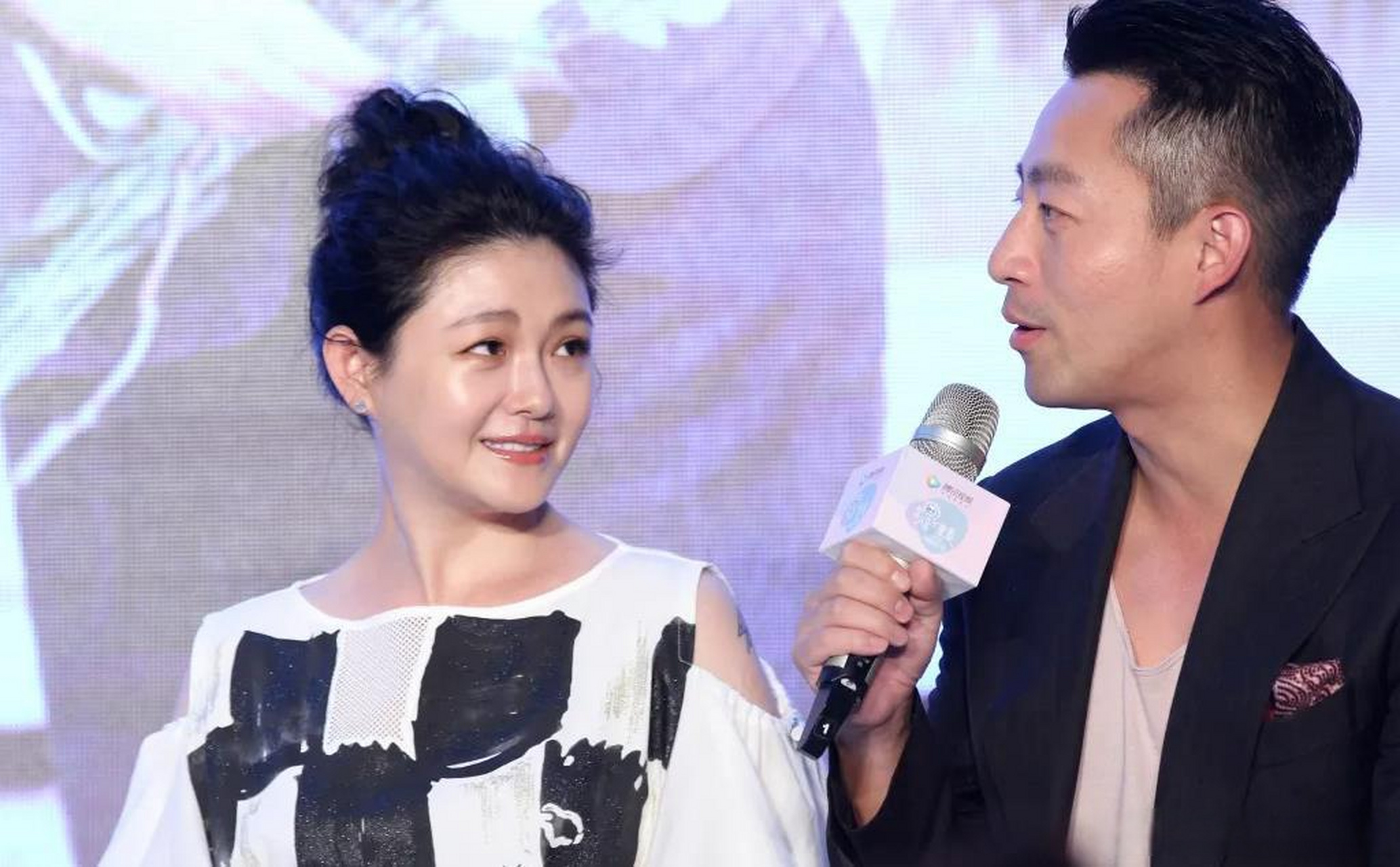 汪小菲和大s徐熙媛离婚后,因为房子问题闹得不可开交!