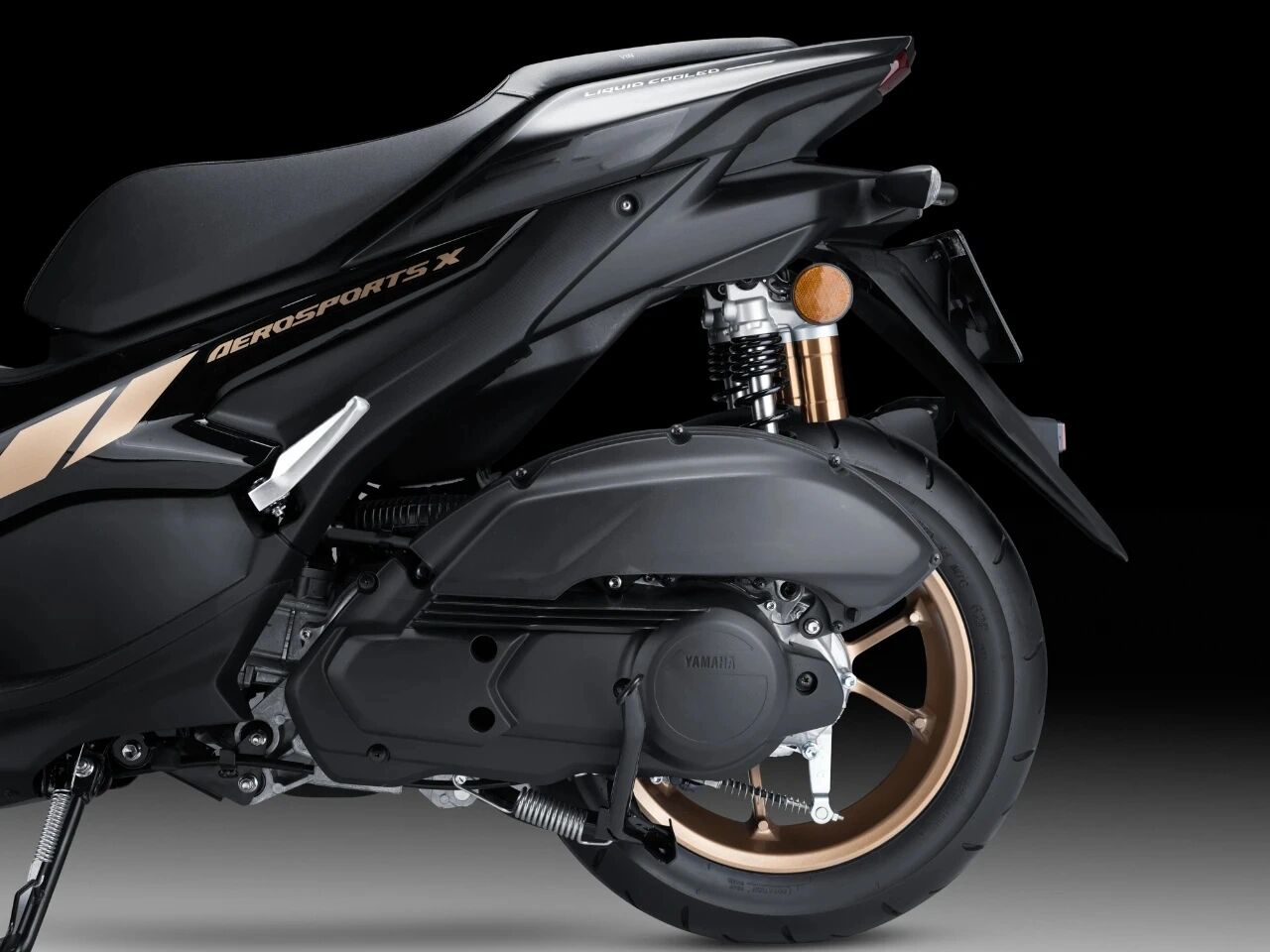 雅马哈nvx155发布,国内它叫:aerosports x 78 今天,预热已久的