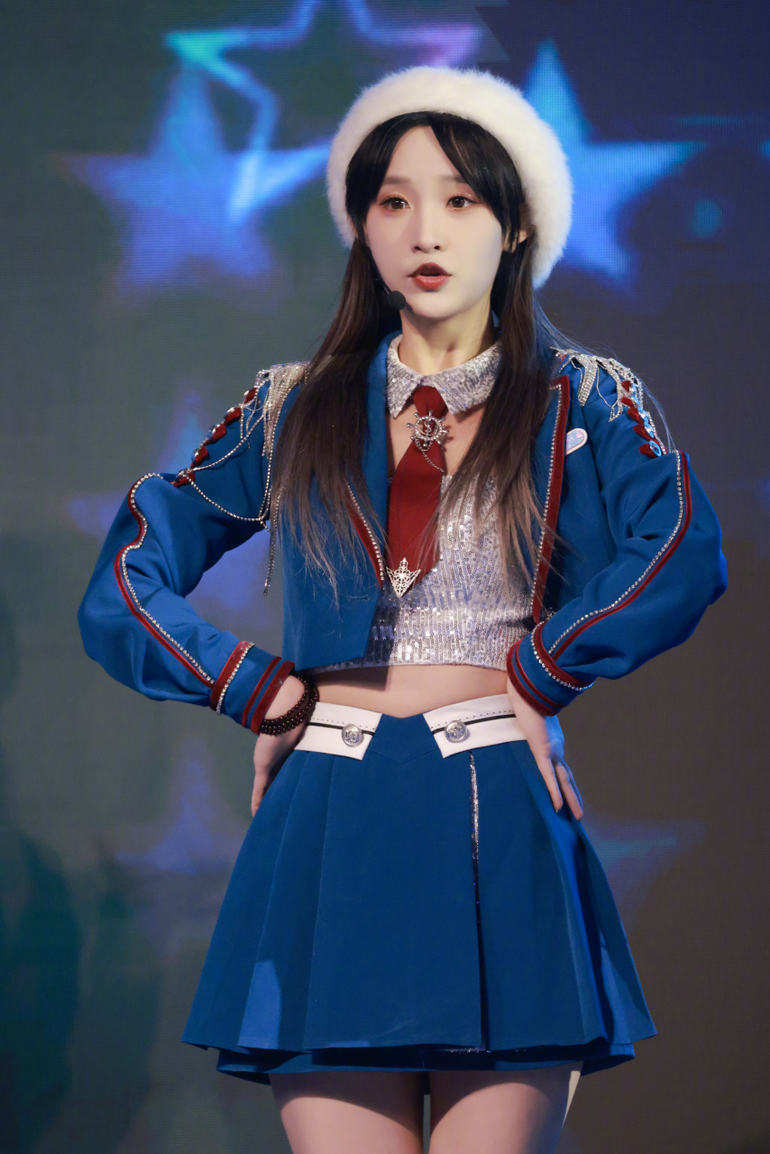 倒数计时开始闭上眼 让心自由飞向天边 snh48-费沁源-- snh48-陈琳