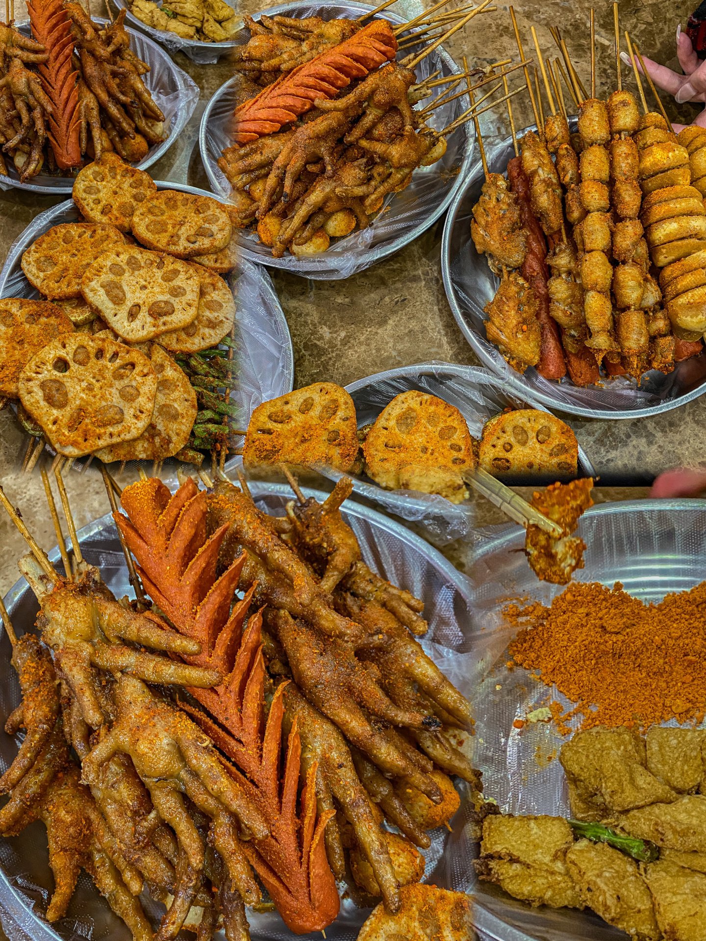 贵州黔西南|兴义当地美食小吃合集收藏住