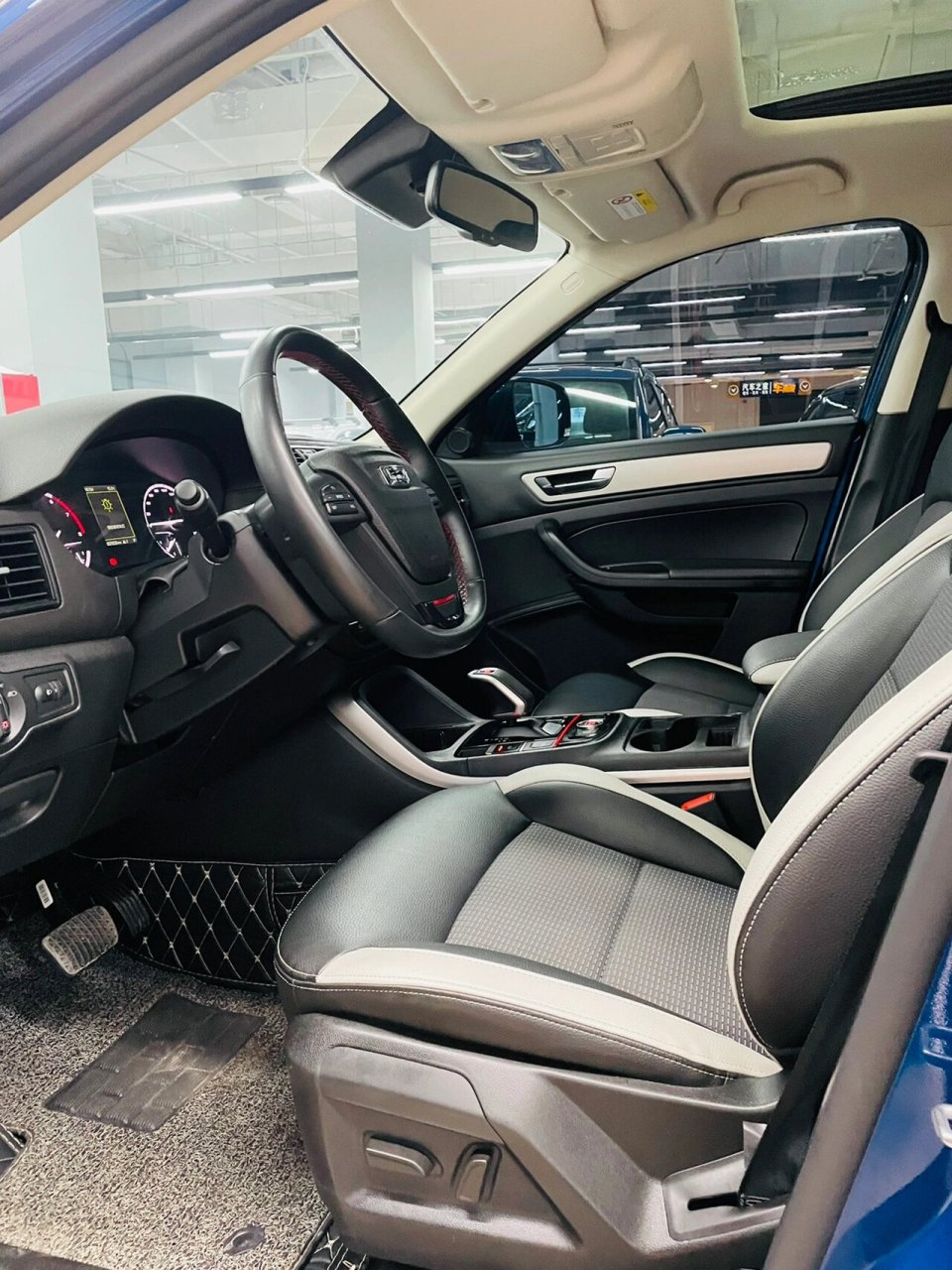 观致5s弥补了观致5的缺点做到了查漏补缺,也确确实实惊艳到我了.