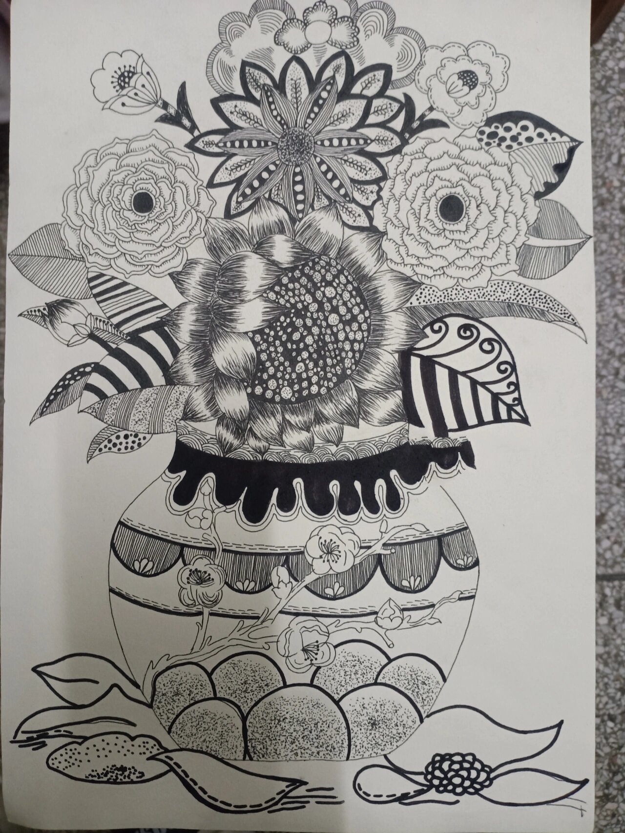 创意线描画 花瓶图片