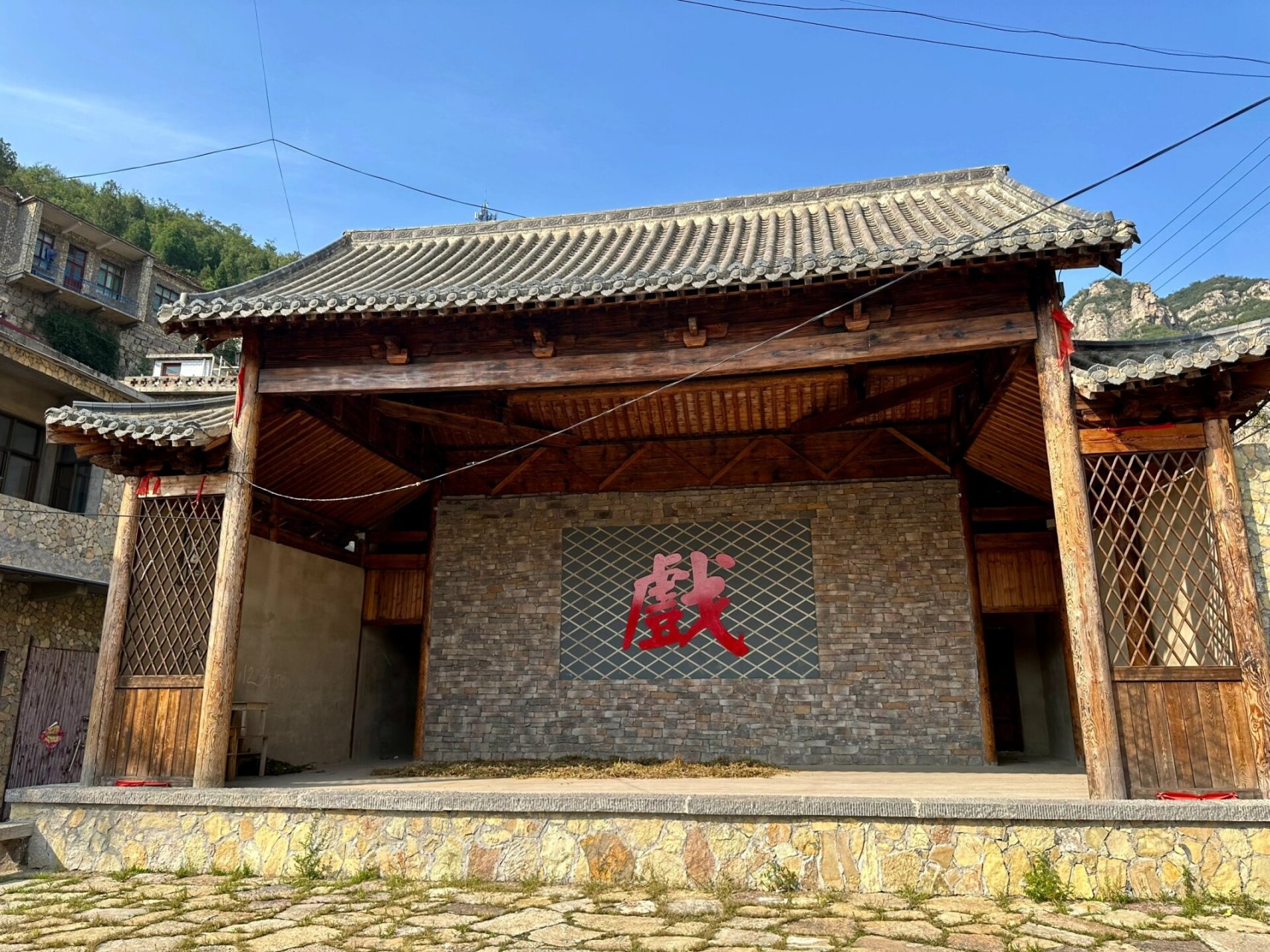 大洼村位于涉县更乐镇东部,占地25平方公里.