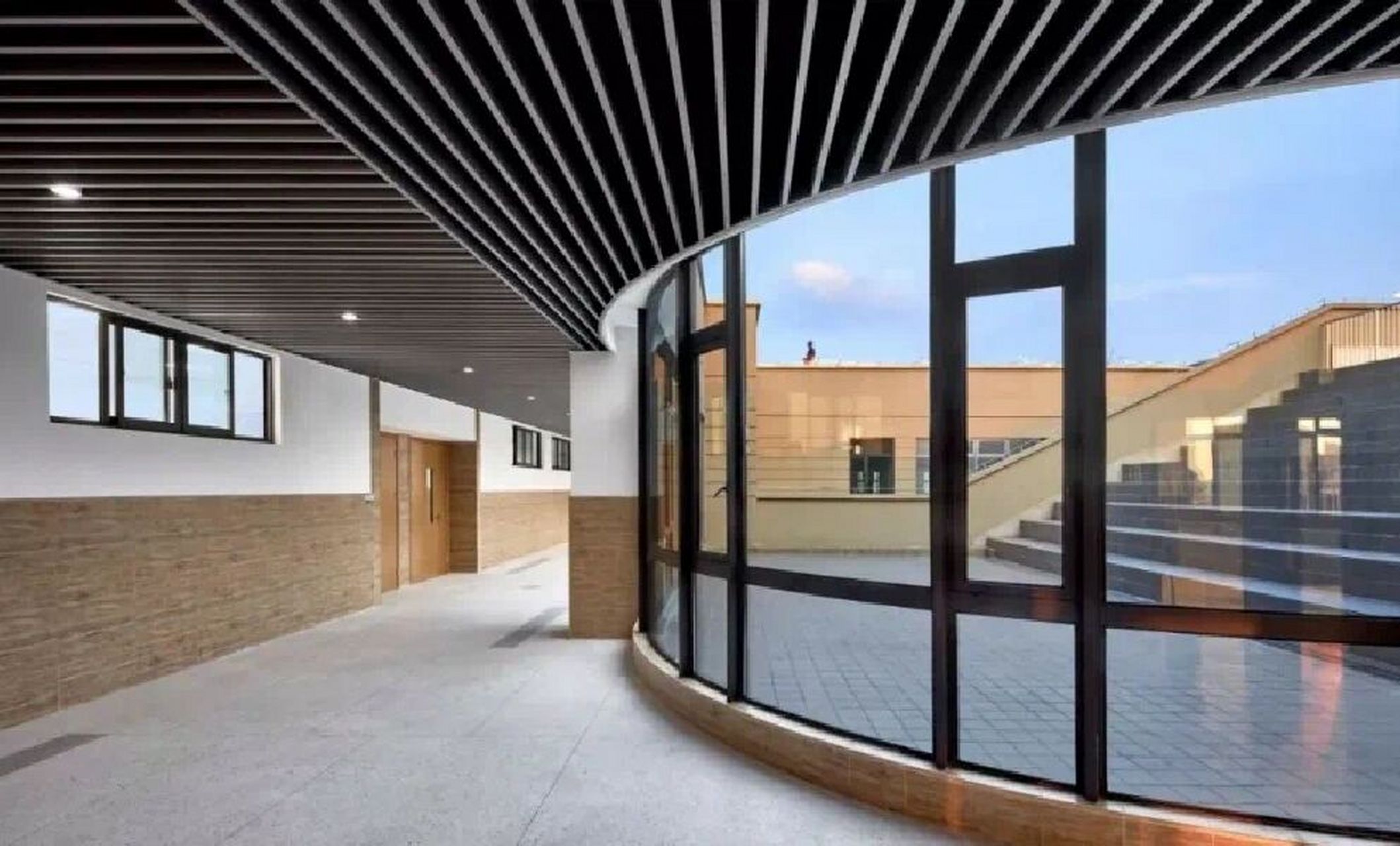 超美小学——复旦大学第二附属学校     复旦大学第二附属学校  所在