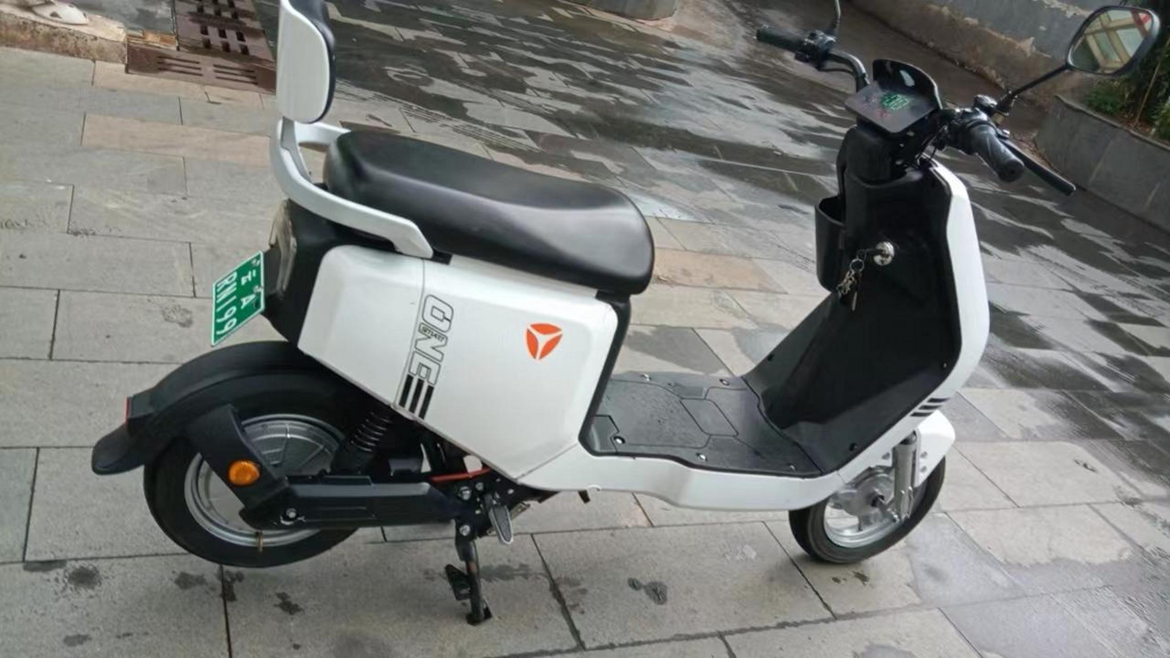 自由派f6国标车