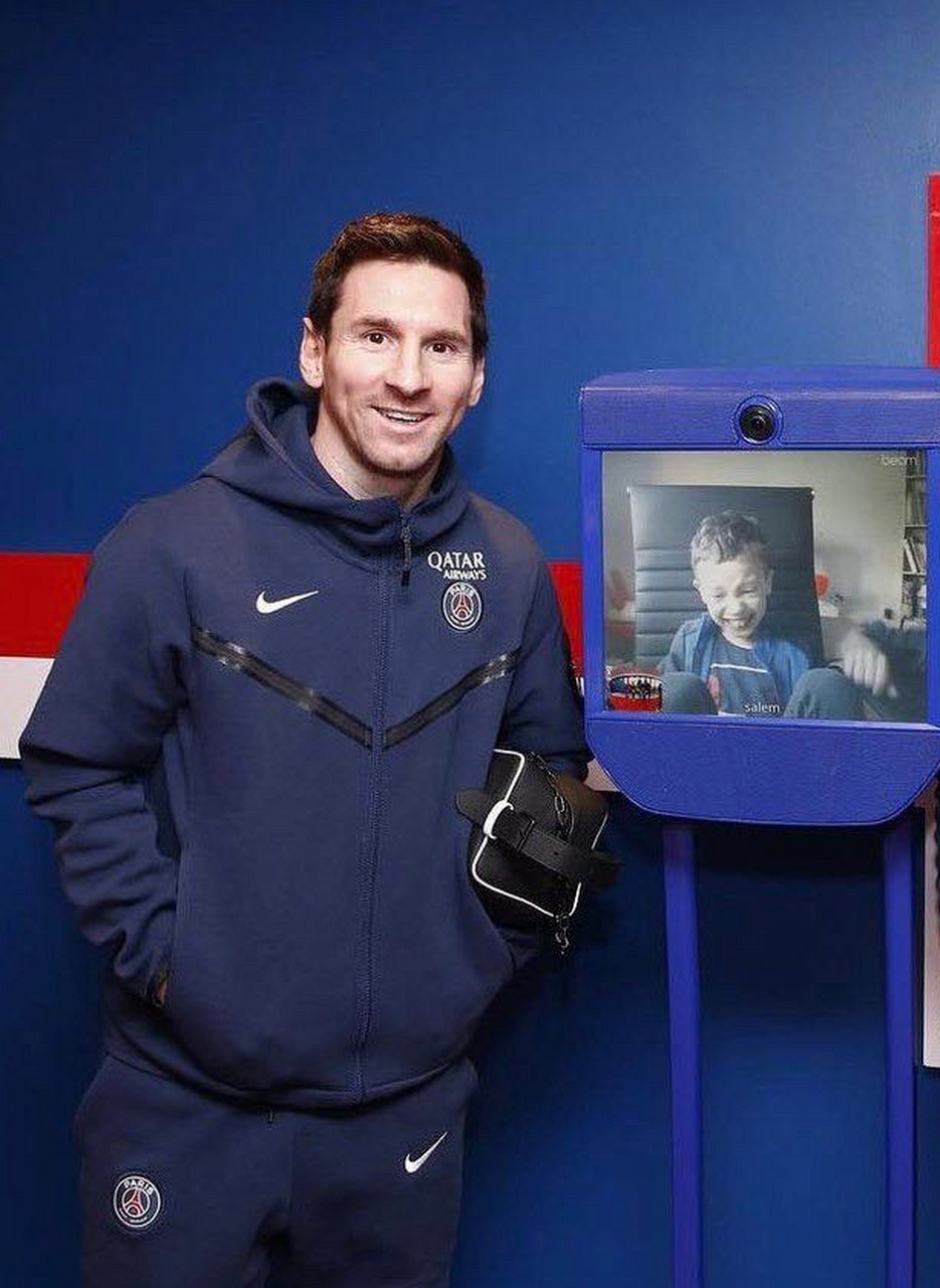 梅西刮胡子了# 巴黎将在法甲第24轮主场迎战里尔,可以看到梅西刮胡 