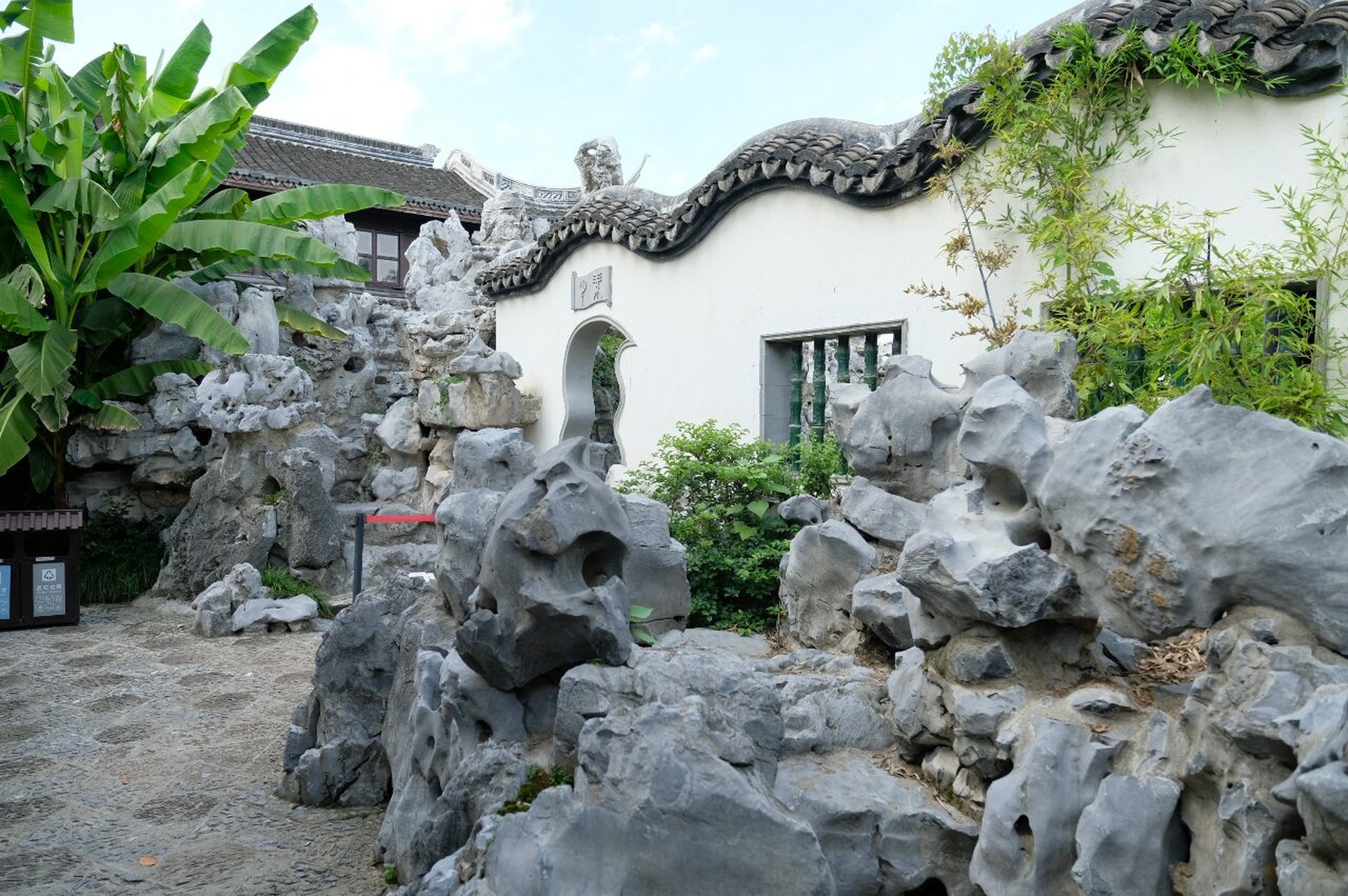 宜园可以说是南浔古镇中最美的园林.