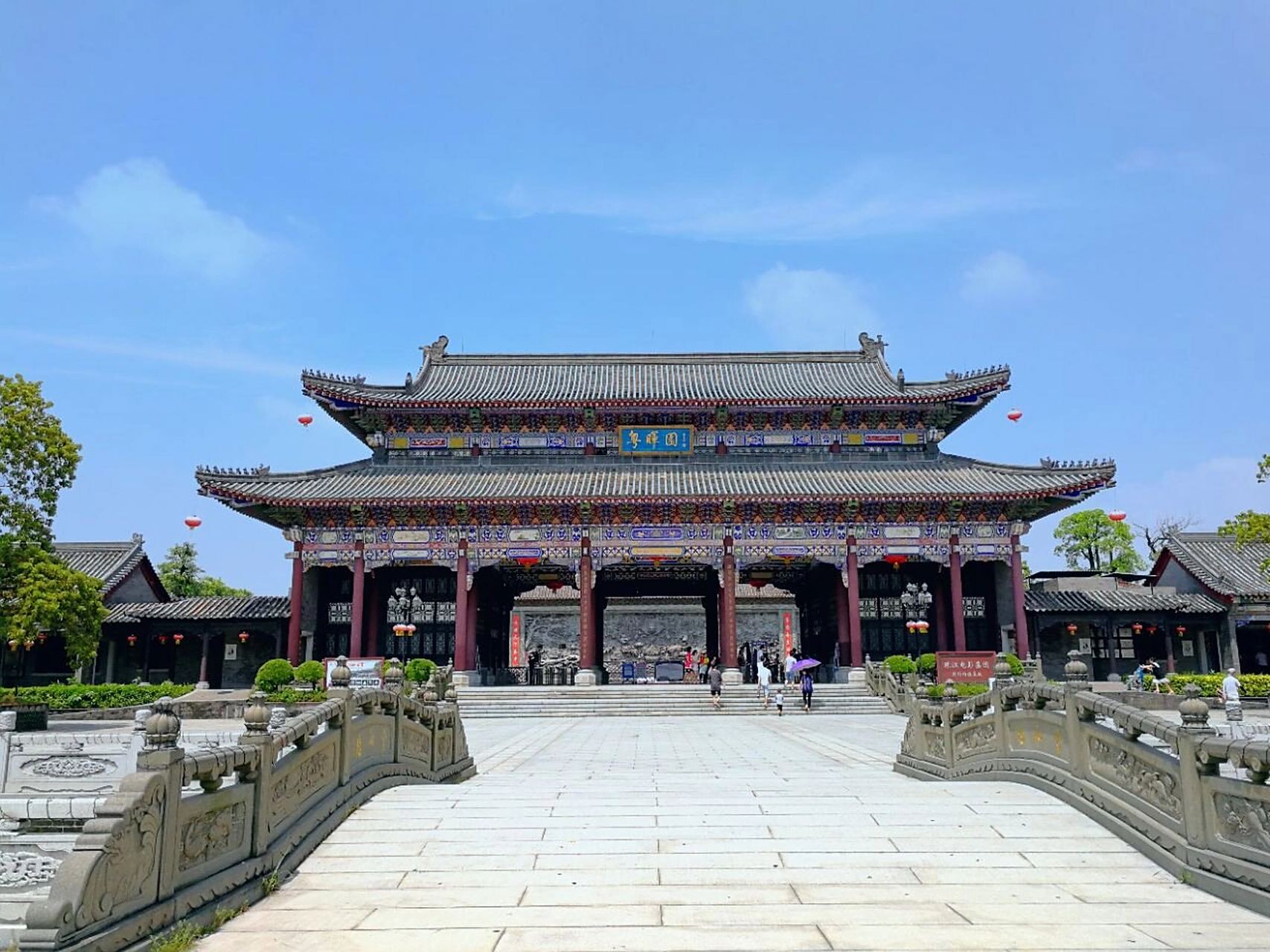 粤晖园:岭南园林的璀璨瑰宝 粤晖园,位于东莞市道滘镇,是中国四大名园