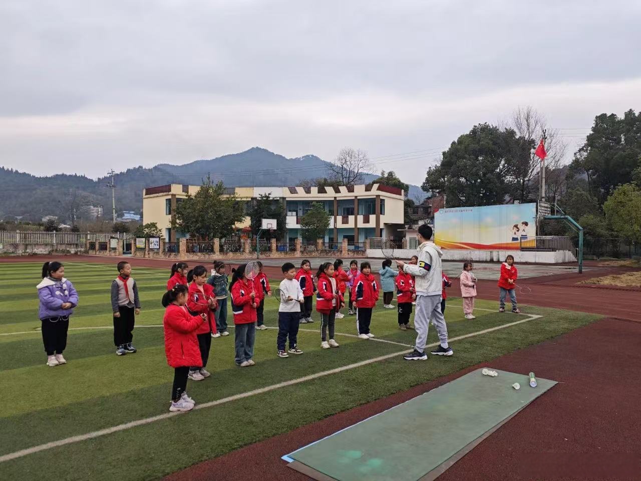 短短五天,为山区滴髟 小学酉阳大溪中心小学四川省达州市达川区双庙