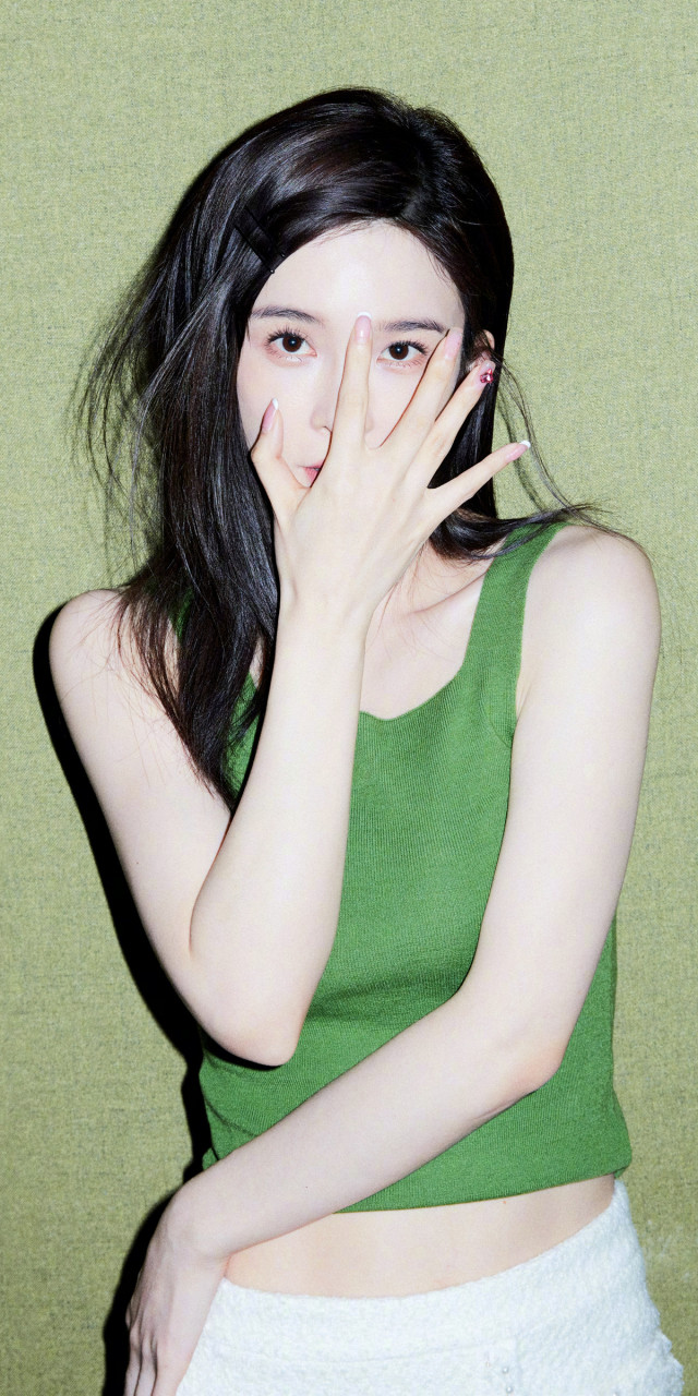 赵樱子甜美头像壁纸