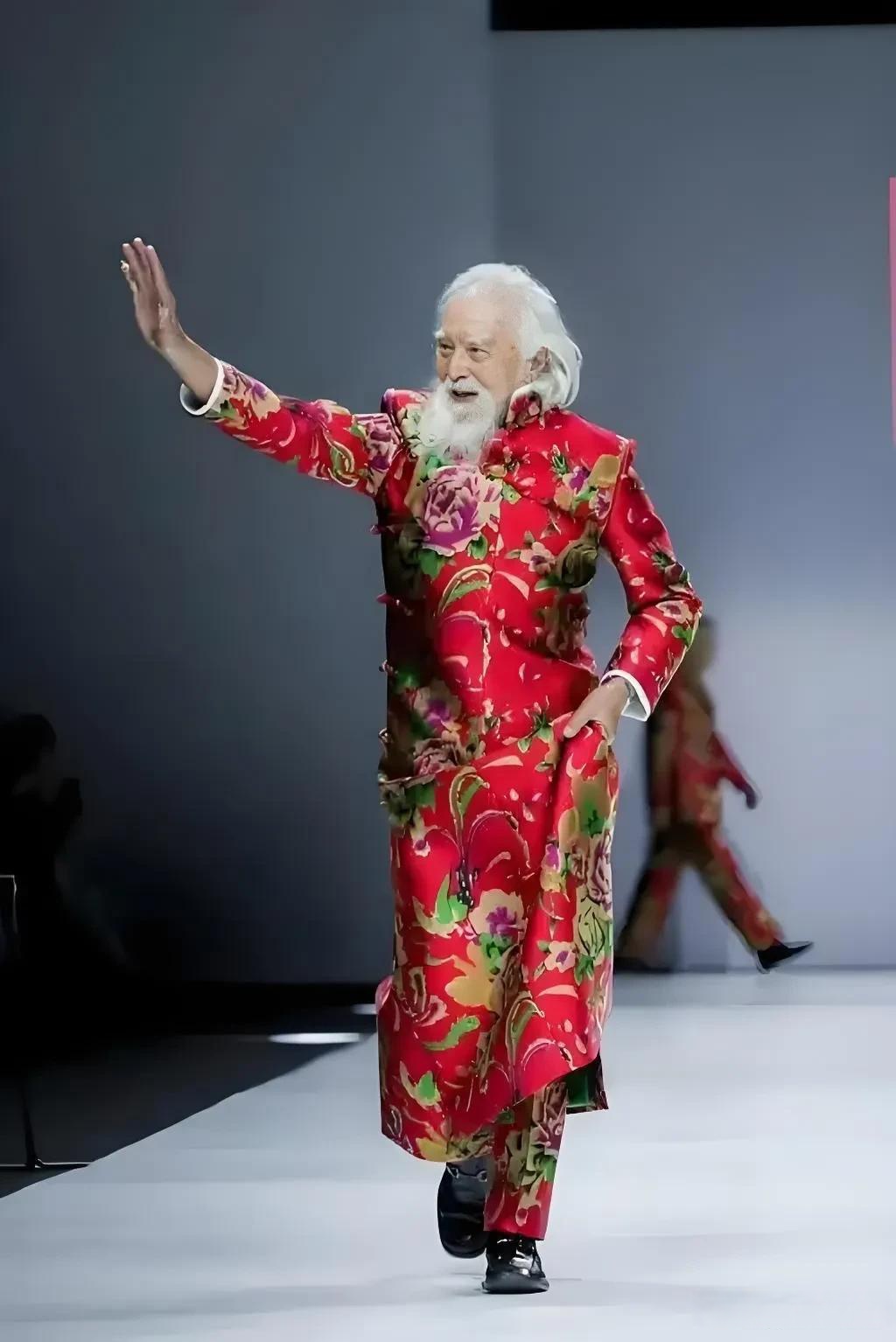 相似,有着一股不服王德顺老婆王德发模特王德顺的老婆国际友人王德发