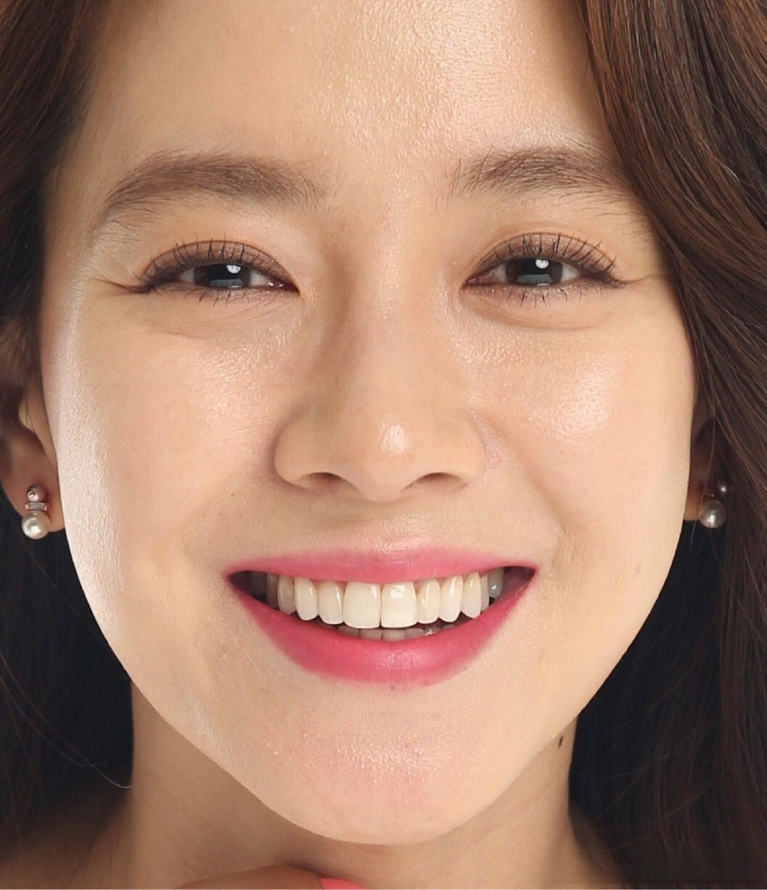 韩国跑男里面的宋智孝 跟baby比的那种