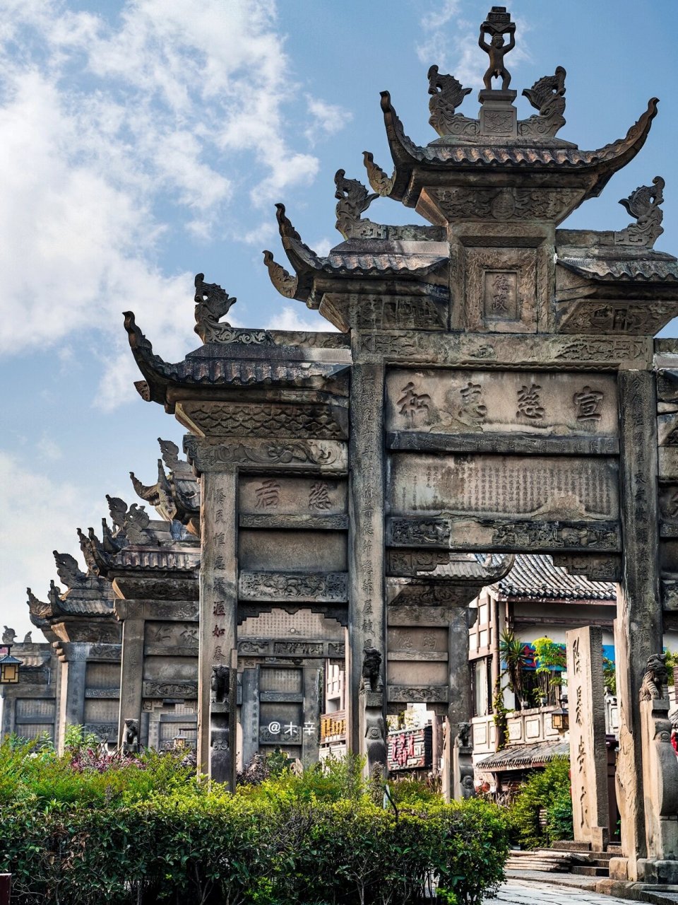 隆昌石牌坊|成都周边的中国石牌坊之乡 96,位于四川省隆昌市,是中国