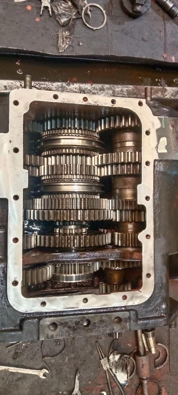 法士特变速箱 9js119ta