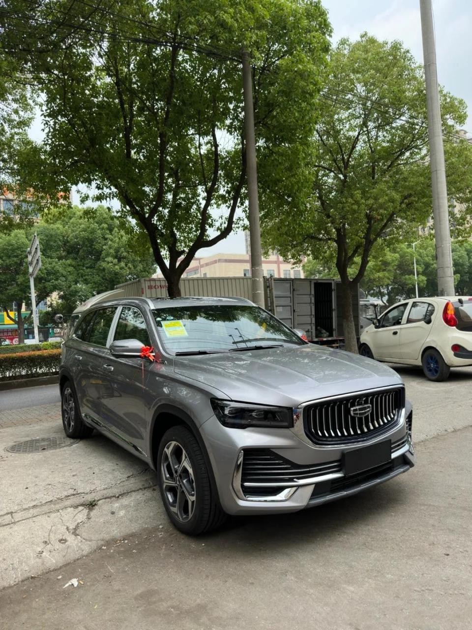 吉利星越l裸车直降两万起.车型:星越l24款2.