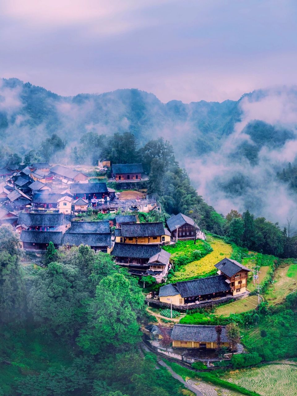 湘西|走进茶峒古镇,领略沈从文笔下的边城 夏日炎热,心情焦躁,只有古
