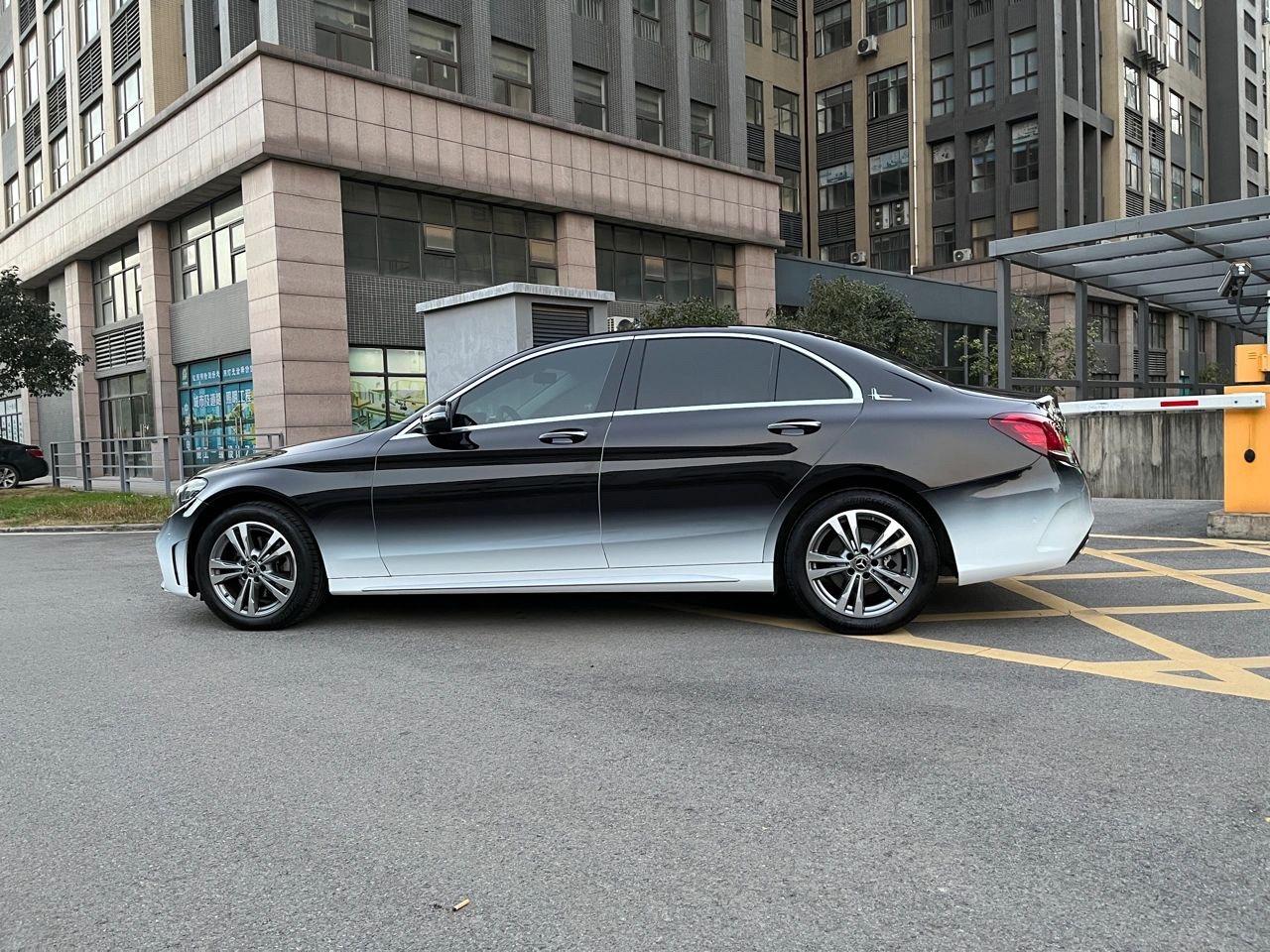 奔驰c200l～黑白渐变.