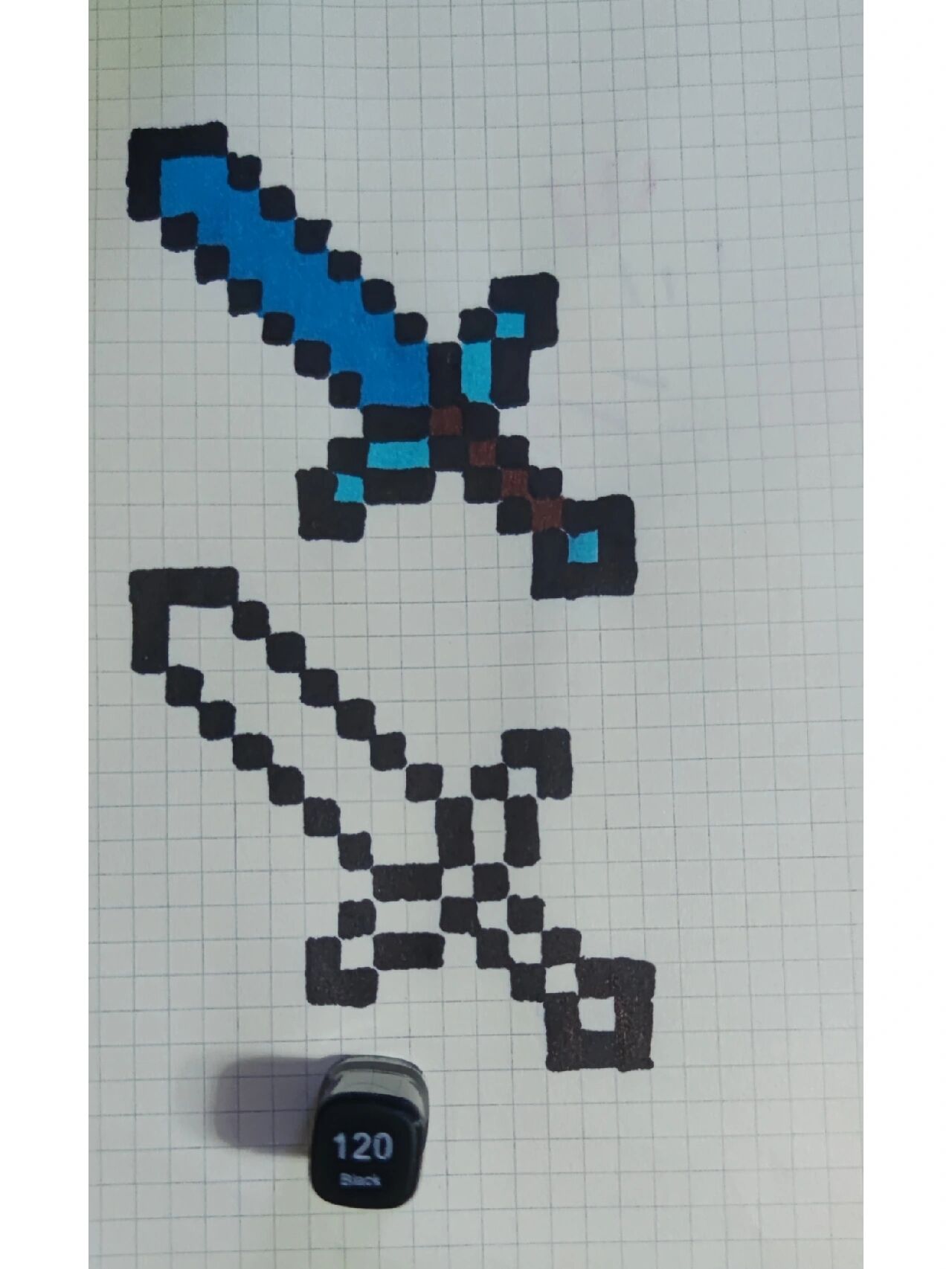 方格纸画钻石剑教程@a卷卷爱看书的动态