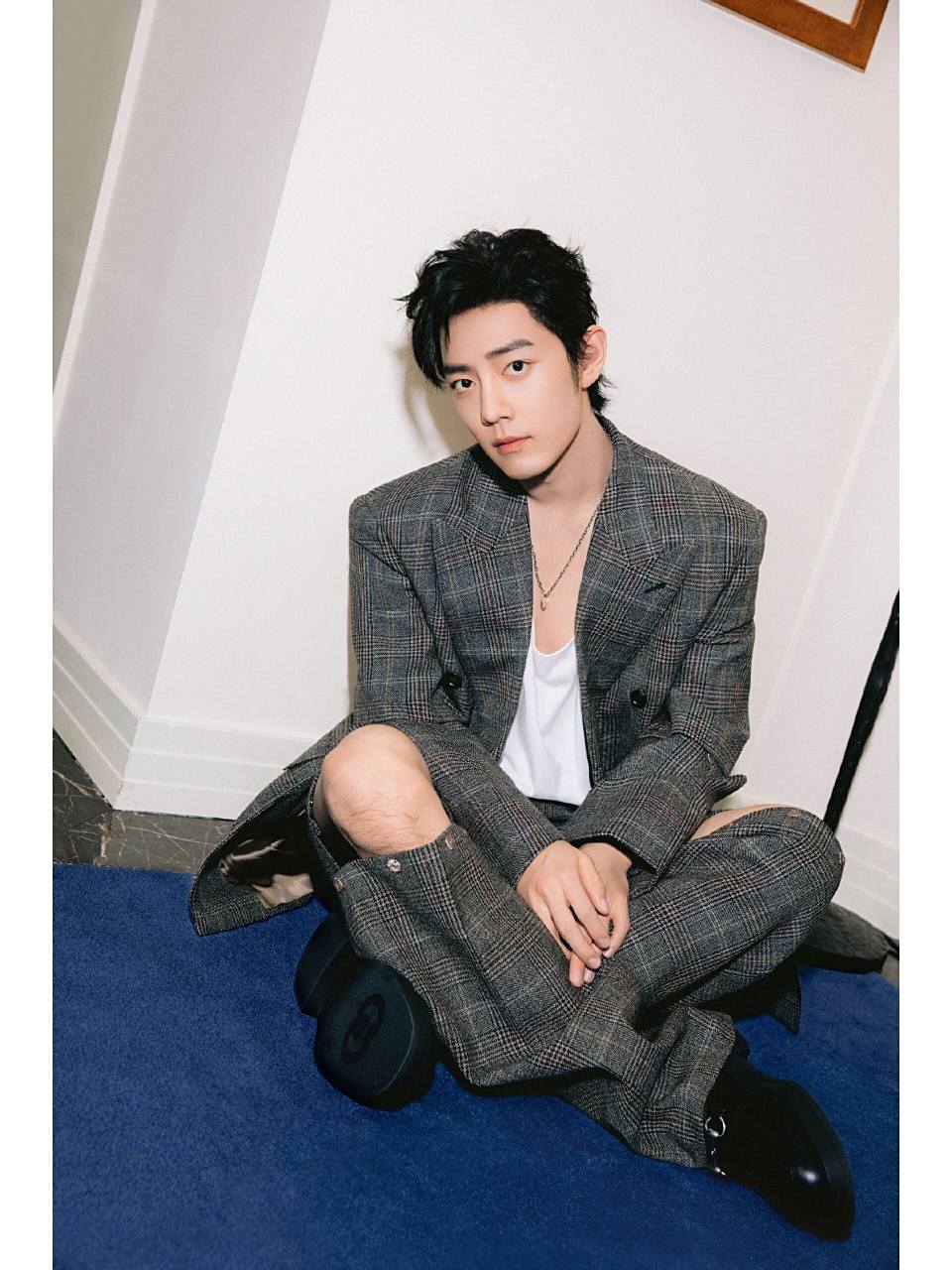 昨晚gucci的图到处都是,没认出这个浪荡公子哥居然