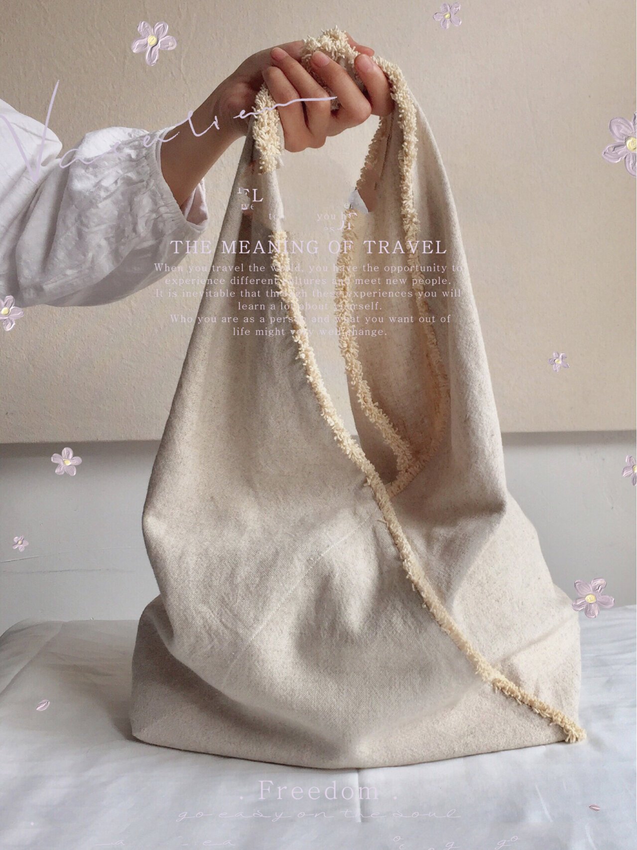 这片草原是松潘草地的中心区域纵横300公里海拔超越3500米草甸下藏着莫测高深的沼地是长征路上最阴险的“逝世圈套” 。罗玉琪攥着腰间的木棍这是动身前指导员塞给